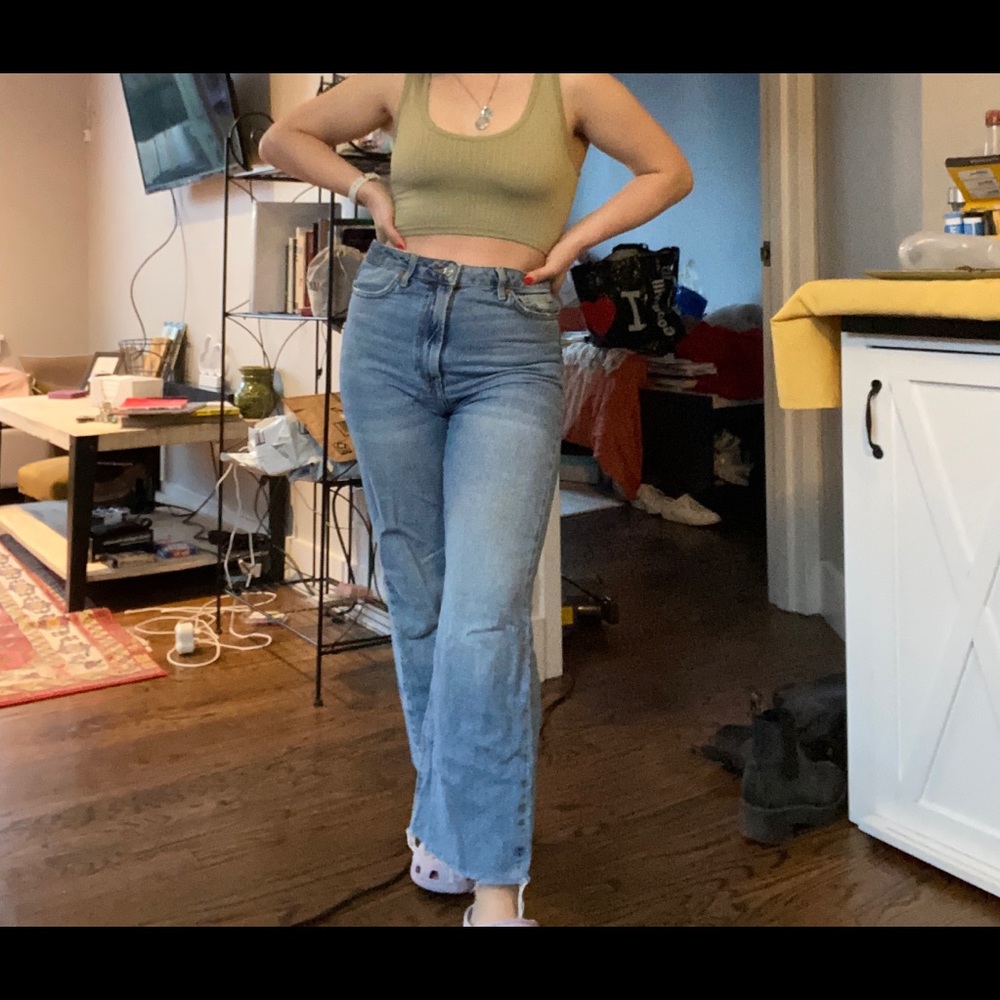 Cropped flair jeans